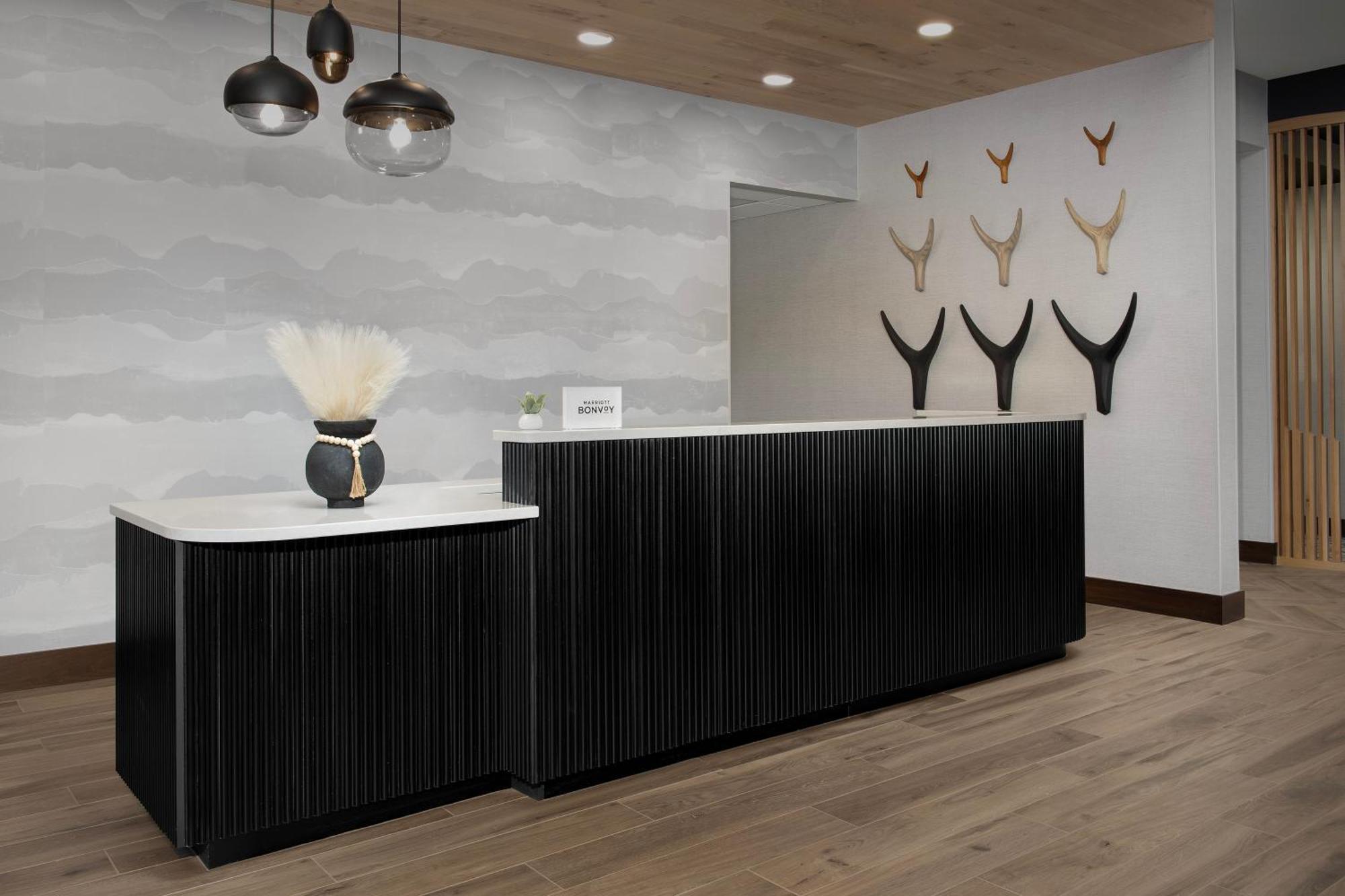 Springhill Suites By Marriott Sandpoint Exterior foto